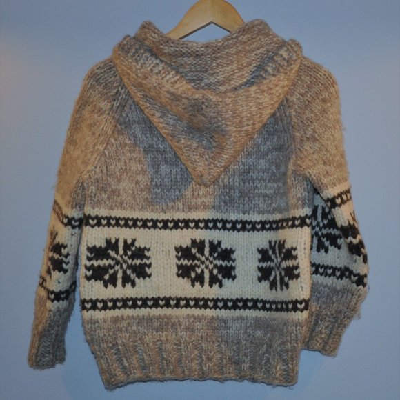 COWICHAN HAND KNIT WOOL WINTER HOODIE PULLOVER Sweater SnowFlakes COAT XS-S - Picture 3 of 4